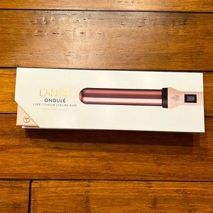 65 L’ANGE ONDULE’ 32mm Titanium Curling Wand - Blush